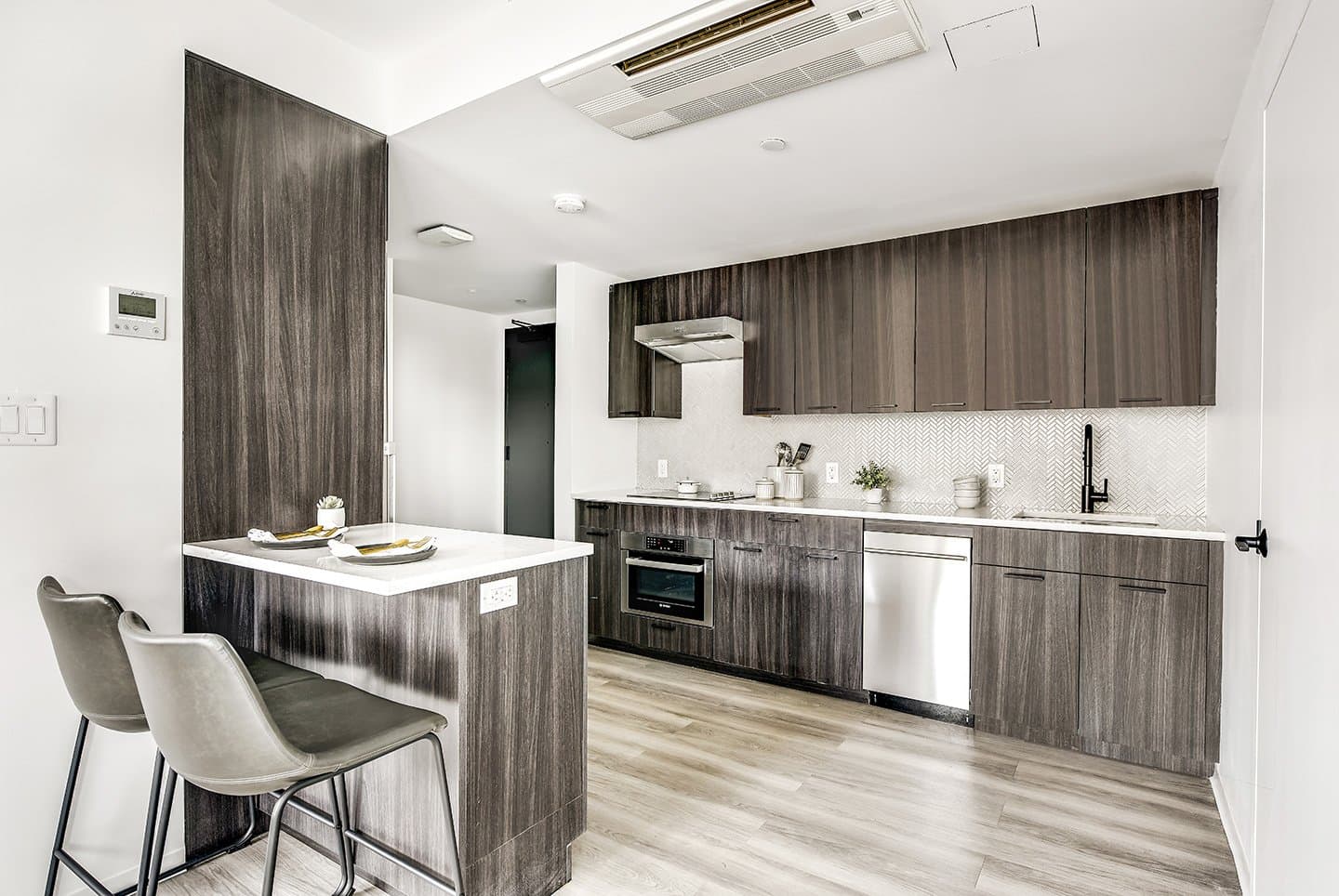 2-bed-kitchen