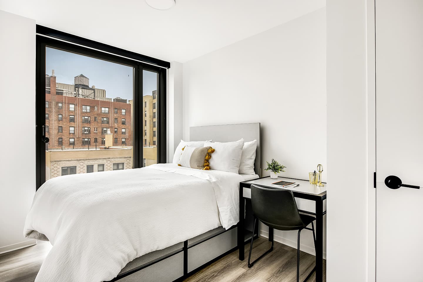 MH—2-bed-bedroom-B